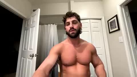 Snapshot of damnimhandsome25 chatting on February 2025 12:30:01 AM Clyde online show from February 2025 12:30:01 AM