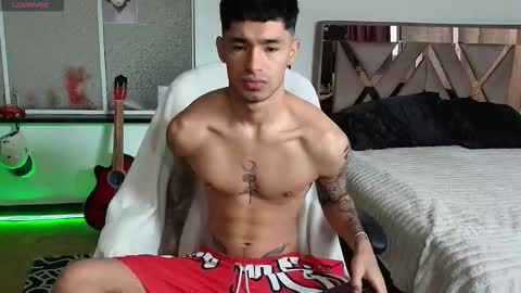 Snapshot of damon_333 chatting on November 2025 05:31:01 PM Damon online show from November 2025 05:31:01 PM