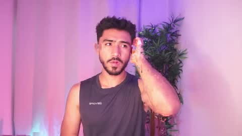 damon_frost online show from May 2026 09:00:01 PM