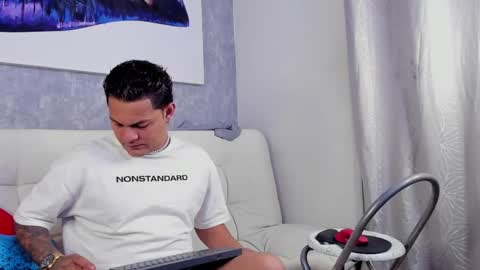 DAMON  online show from March 2026 03:11:02 AM