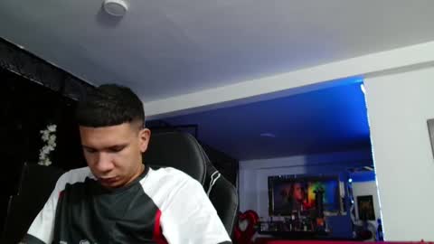 Snapshot of damyan_2003 chatting on November 2025 03:16:02 AM damyan_2003 online show from November 2025 03:16:02 AM