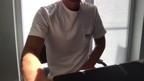 dan17098 online show from April 2026 12:58:01 PM