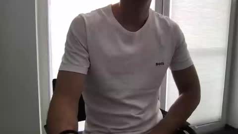 dan9357 online show from April 2026 11:19:01 AM