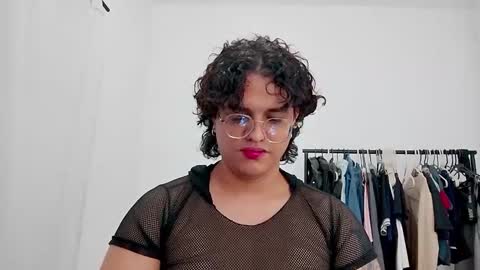 Diane Blosson online show from February 2026 01:04:02 AM