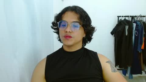 Diane Blosson online show from June 2026 01:32:01 AM