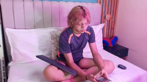 D A N online show from March 2026 07:07:02 PM