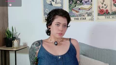 Bluemoon online show from November 2025 05:46:02 PM