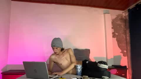 Snapshot of dan_yagami chatting on July 2026 12:37:01 AM Dan and Noah online show from July 2026 12:37:01 AM