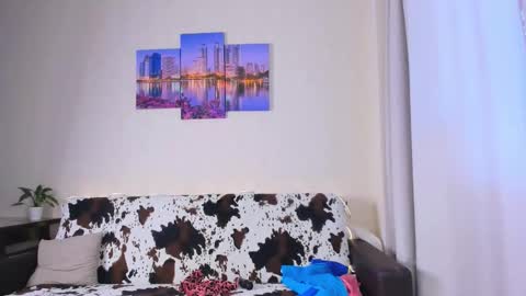 Dana online show from September 2025 08:14:02 AM