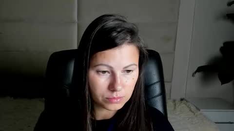 Dana Dom online show from October 2025 01:17:02 AM