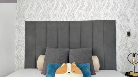 Dana online show from November 2025 06:03:02 PM