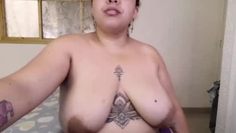 Sofa online show from June 2026 12:59:01 PM