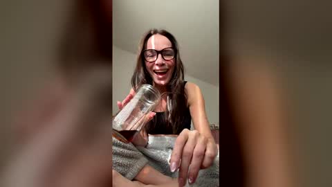 DanaDeArmond online show from February 2026 11:21:02 PM