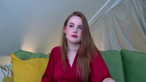 Snapshot of danadrake chatting on February 2025 12:58:02 AM Dana online show from February 2025 12:58:02 AM