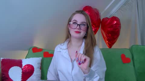 Snapshot of danadrake chatting on February 2025 06:23:01 PM Dana online show from February 2025 06:23:01 PM