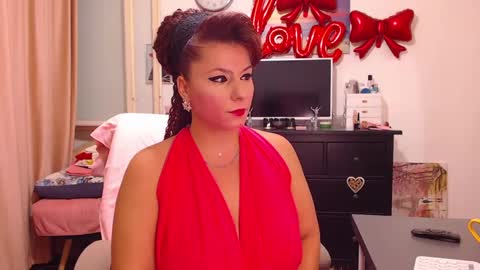 dana online show from December 2024 07:43:02 PM