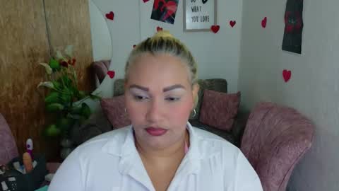 danalaleska online show from February 2026 06:40:02 AM