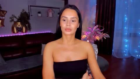 Snapshot of danamiers chatting on February 2026 04:20:01 AM DanaMiers online show from February 2026 04:20:01 AM