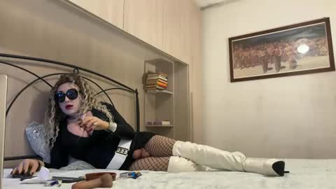 danastone_livingdoll online show from February 2025 04:11:01 PM
