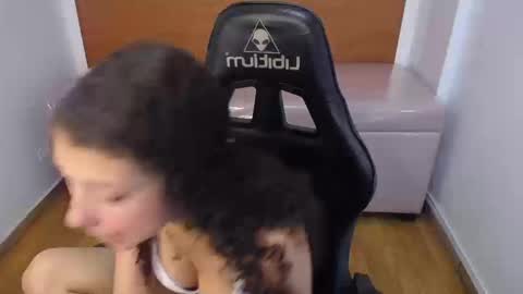 Snapshot of danatella_a chatting on September 2025 01:15:02 PM Danatella online show from September 2025 01:15:02 PM