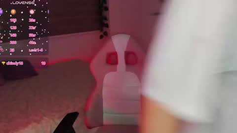 Snapshot of danay_01 chatting on October 2025 11:35:02 PM danay_01 online show from October 2025 11:35:02 PM