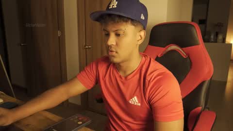 Snapshot of danblo chatting on December 2025 01:48:02 AM Dante Pablo Danblo Independent models online show from December 2025 01:48:02 AM