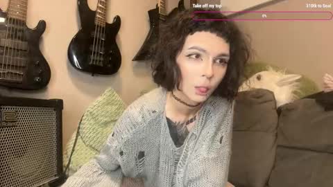 Snapshot of dandelion_sea chatting on September 2025 10:03:02 PM dandelion_sea online show from September 2025 10:03:02 PM