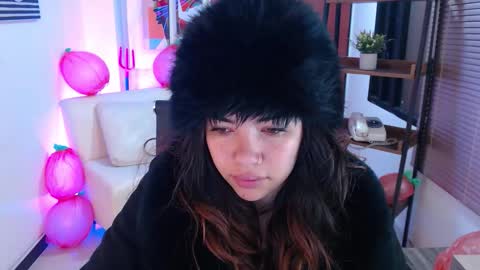 Snapshot of dangel_noir6 chatting on October 2025 10:55:01 AM Veronica online show from October 2025 10:55:01 AM