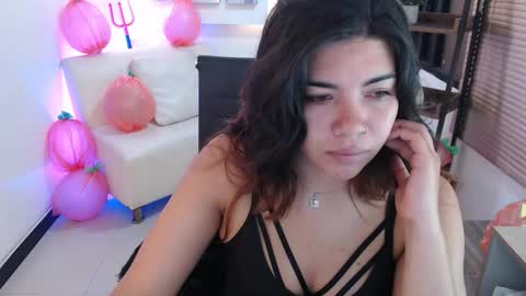 Snapshot of dangel_noir6 chatting on October 2025 10:19:02 AM Veronica online show from October 2025 10:19:02 AM