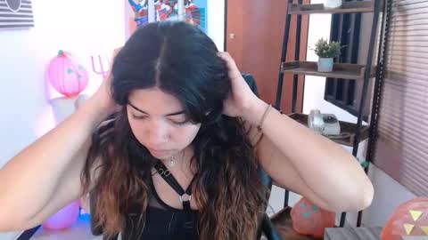 Snapshot of dangel_noir6 chatting on October 2025 10:38:02 AM Veronica online show from October 2025 10:38:02 AM