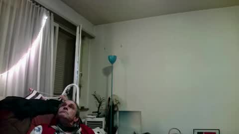 dangermousey005 online show from October 2025 07:12:01 PM