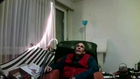 dangermousey005 online show from October 2025 11:49:02 PM