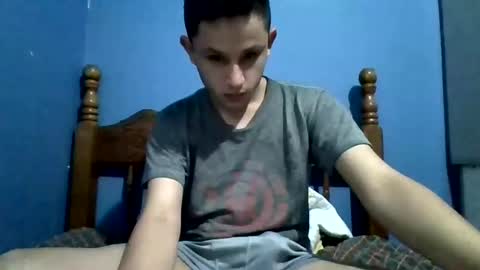 dani22el online show from December 2024 06:40:01 PM