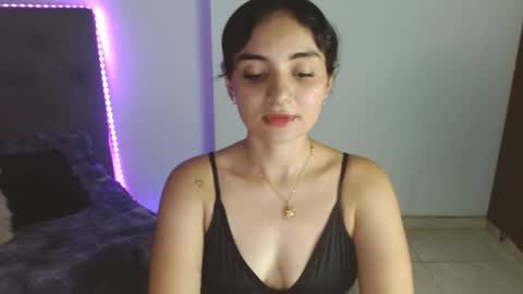 Snapshot of dani__naughty chatting on October 2025 01:39:01 AM Dany online show from October 2025 01:39:01 AM