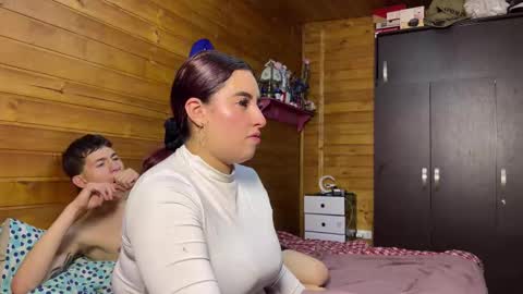 Snapshot of dani_and_ander chatting on November 2025 02:01:02 AM dani_and_ander online show from November 2025 02:01:02 AM