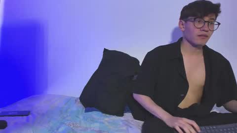 Snapshot of dani_angel_dark chatting on November 2025 10:12:01 PM dani_angel_dark online show from November 2025 10:12:01 PM