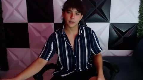 Snapshot of dani_cumboy chatting on January 2025 03:09:02 AM dani_cumboy online show from January 2025 03:09:02 AM