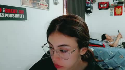 dani y jocelyn online show from April 2026 05:06:02 PM