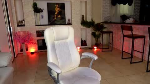 dani_kittys online show from April 2026 07:52:01 AM