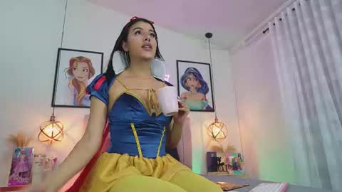   online show from June 2026 07:05:01 PM