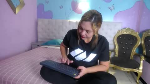 Dani Queen  online show from February 2026 11:11:02 AM