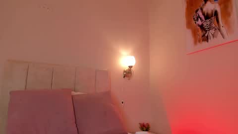 Hi I am Dani online show from March 2025 06:12:01 PM