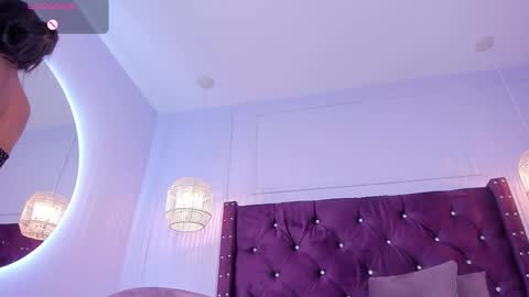 Snapshot of dani_velvet chatting on September 2025 07:08:01 AM online show from September 2025 07:08:01 AM