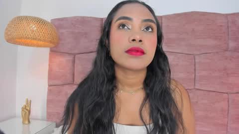 Snapshot of dani_velvet chatting on October 2025 03:24:02 AM online show from October 2025 03:24:02 AM