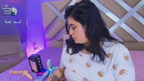 Dani  online show from January 2026 03:19:02 AM