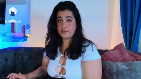 Dani  online show from February 2026 07:43:01 PM