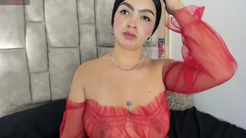 Snapshot of danicaa_sweet chatting on May 2026 08:37:01 PM danicaa_sweet online show from May 2026 08:37:01 PM
