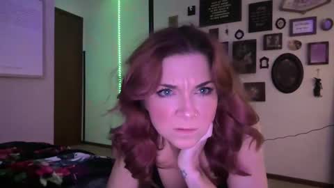 Snapshot of daniday_dream chatting on February 2025 12:51:02 AM Daniday dream online show from February 2025 12:51:02 AM