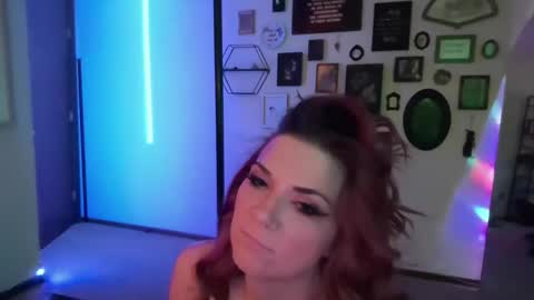 Snapshot of daniday_dream chatting on February 2025 02:51:01 AM Daniday dream online show from February 2025 02:51:01 AM