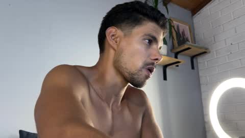 Snapshot of daniel0910s chatting on December 2024 01:27:01 AM Daniel online show from December 2024 01:27:01 AM